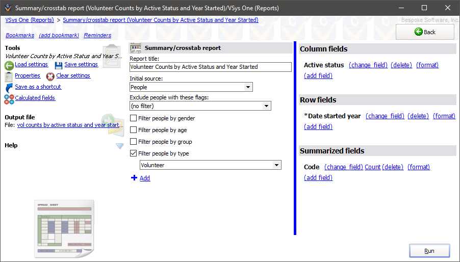 Summary/crosstab reports screen showing Volunteer Counts by Active Status and Year settings